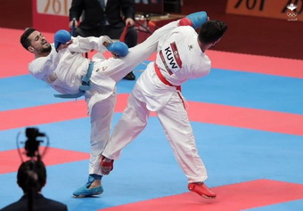 اللاعب أحمد المسفر يحصد الميدالية الفضية في الكاراتية 